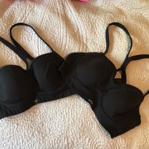 Vs sports bra